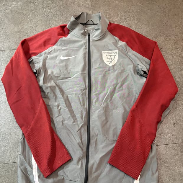 나이키 갸쿠소우 자켓 L사이즈