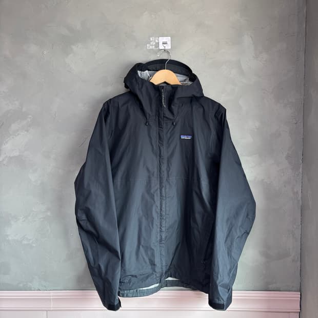 파타고니아 토렌쉘 바람막이 자켓