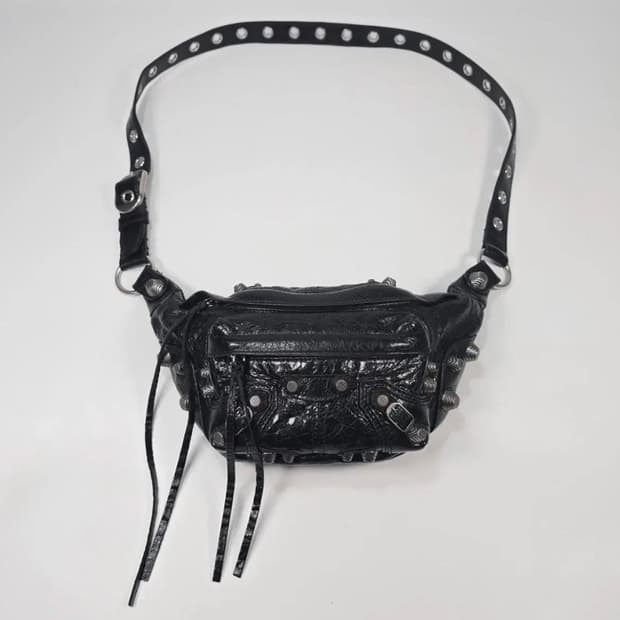 발렌시아가 르카골 벨트백 스몰 (새상품급)