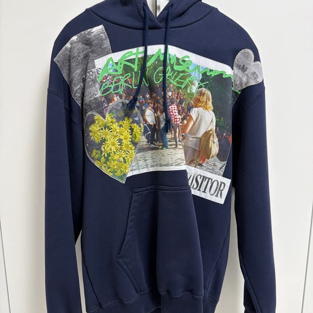 더뮤지엄비지터 후드티 M