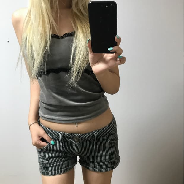 Lace sleeveless 