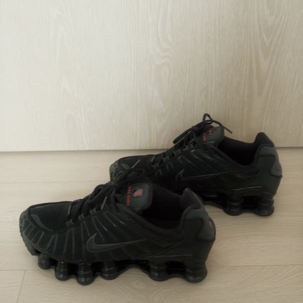 나이키 샥스TL 블랙 앤 믹스 오렌지 240