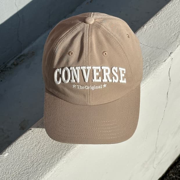 [F] 컨버스 로고 베이지 볼캡 모자