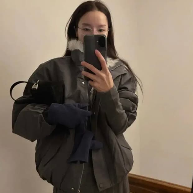 메이비베이비 퍼 점퍼 다크그레이 