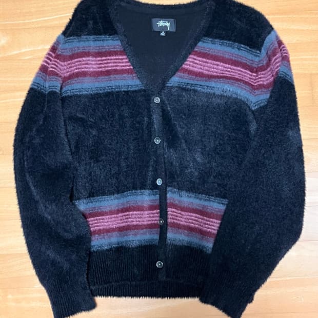 스투시 스트라이프 가디건