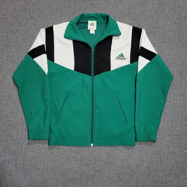 아디다스 이큅먼트 보스톤 트랙 자켓 (95)