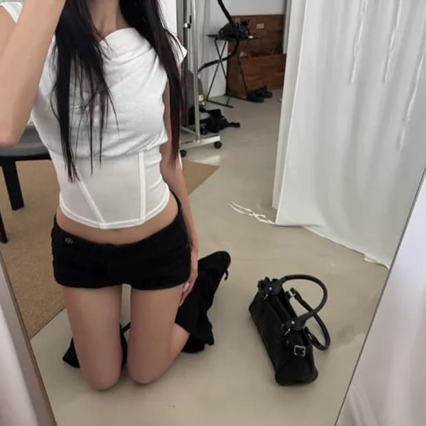 씨아이이 원숄더 탑 (새상품)