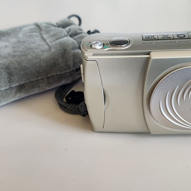 OLYMPUS C-2 ZOOM 빈티지 레트로 디지털카메라