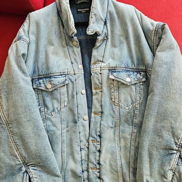 [48] 발렌시아가 패디드 재패니스 데님 자켓 연청