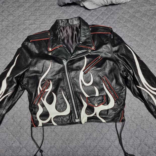 몬타나 스트릿웨어 흑백적 3컬러 독수리 불무늬 가죽자켓