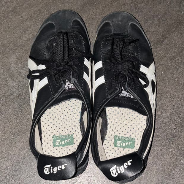 Onitsuka Tiger Mexico 66 Black White 240