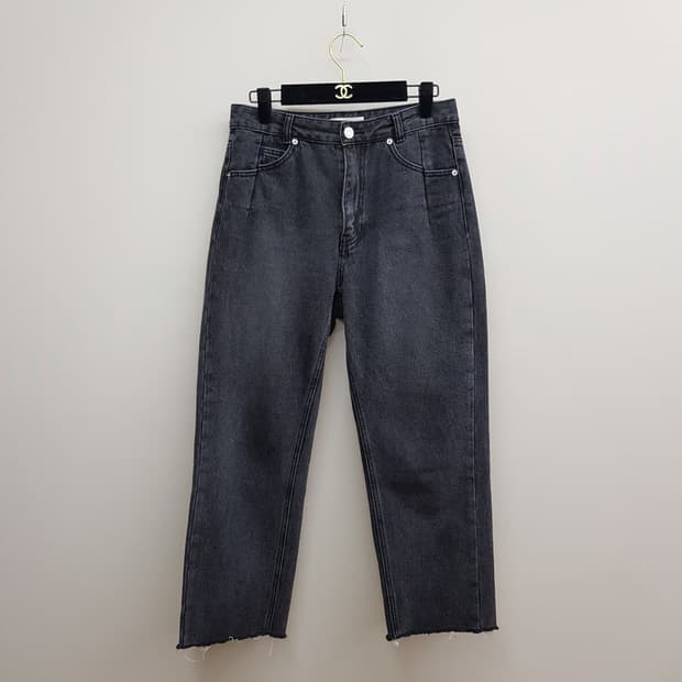 구호플러스 2022 컷오프 디테일 데님팬츠 2사이즈