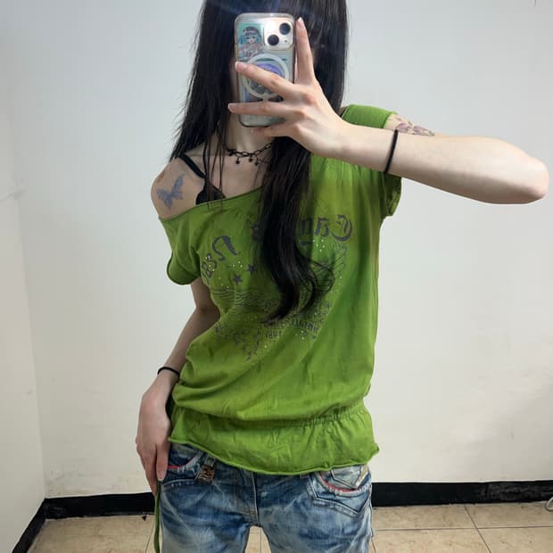 00‘s P2K 프린팅 오프숄더