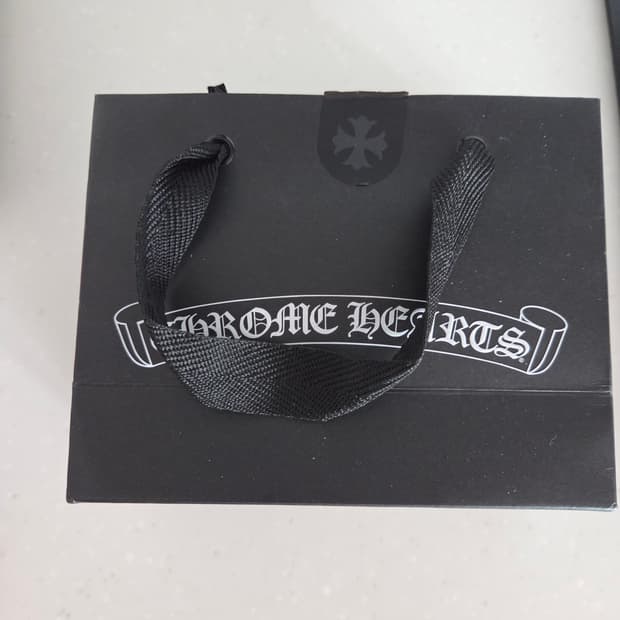 Crome hearts