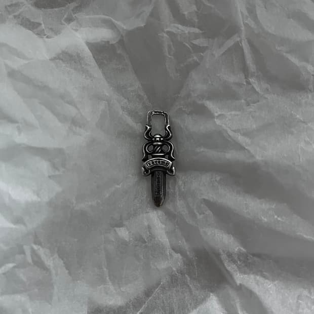 크롬하츠 대거 펜던트 목걸이