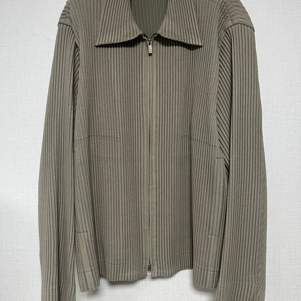 이세이미야케 옴므플리세 울라이크 투웨이 카라 집업 자켓