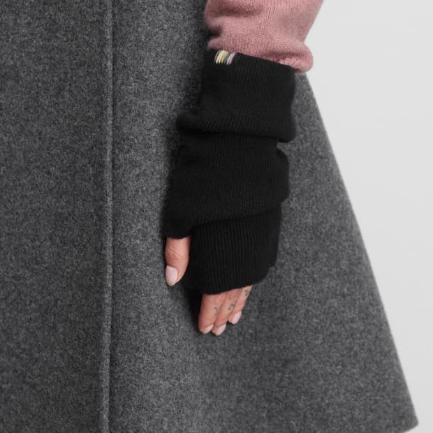 Extreme cashmere moufle shadow