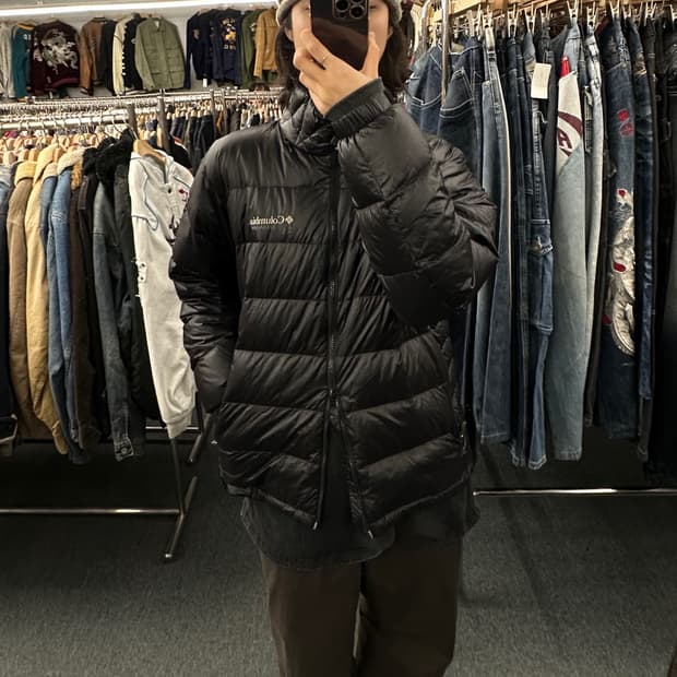 XL)Columbia 콜롬비아 2-way티타늄 블랙 구스다운 경량패딩