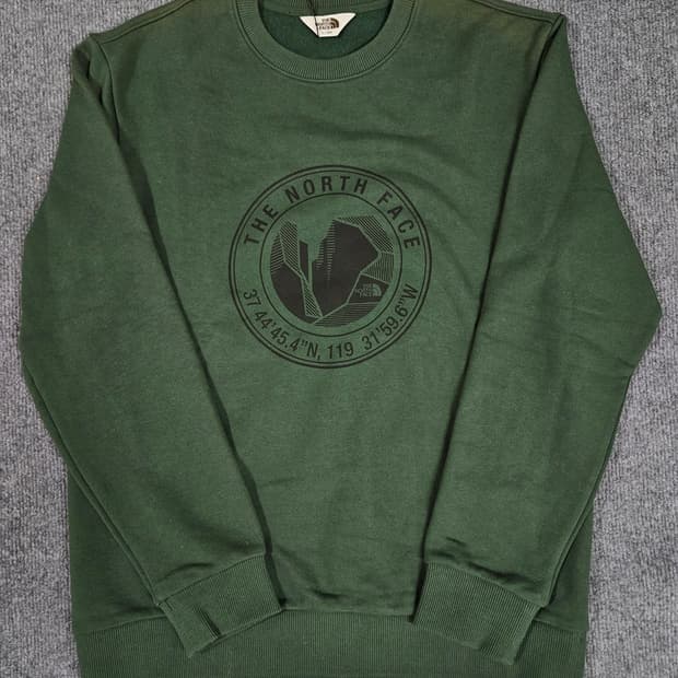 노스페이스 마카루 맨투맨L(급처)