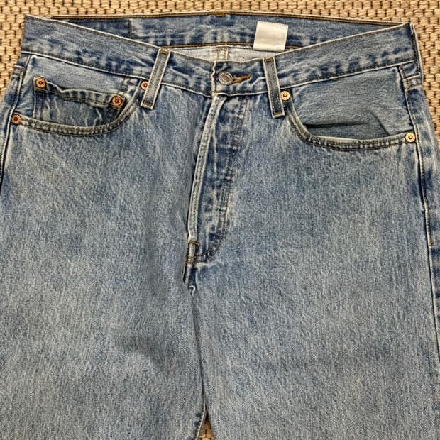 리바이스 501 00s Y2K levis 빈티지 구제 청바지 연청 워싱
