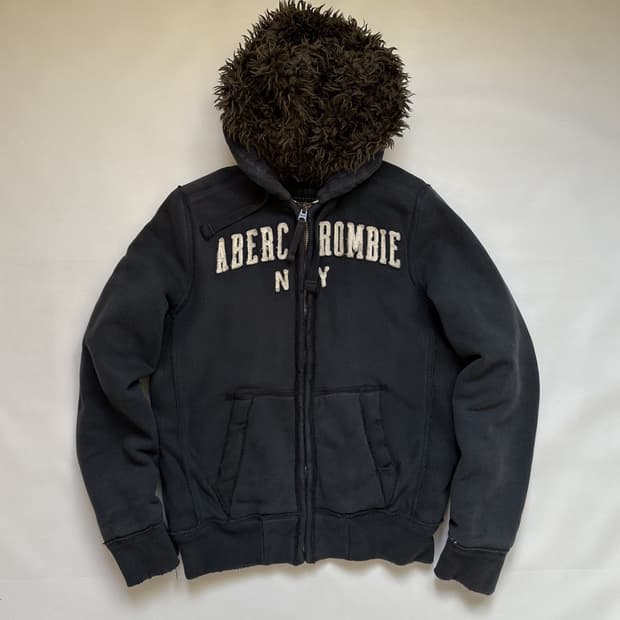 아베크롬비 & 피치 울프 죠 후드집업