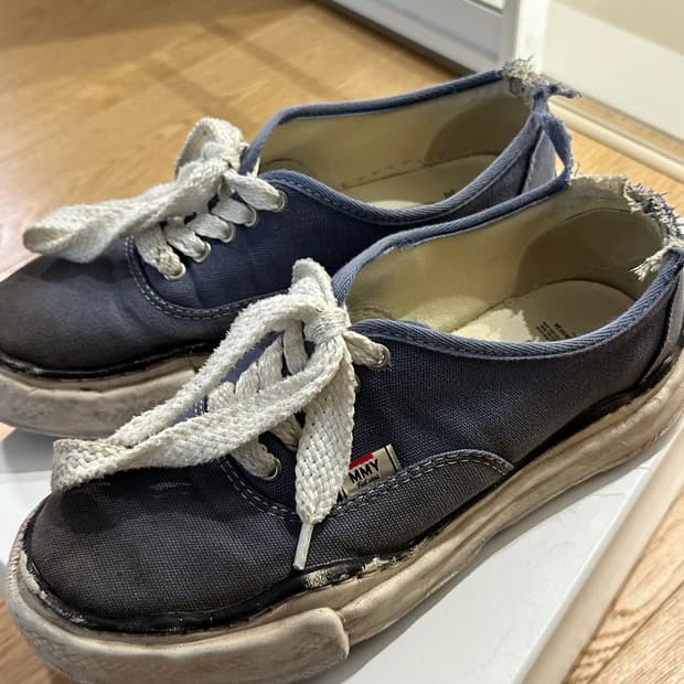 미하라 야스히로 베이커 og 네이비