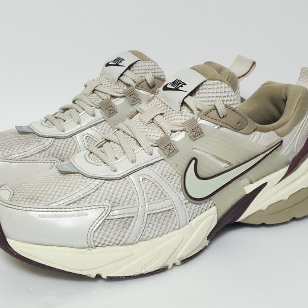 나이키 V2K 런 베이지 버건디 275mm