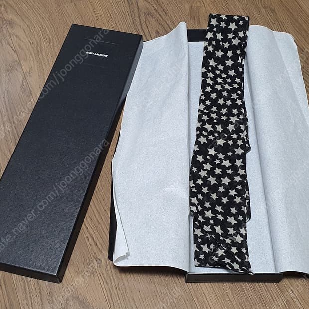 생로랑 지디 스카프 스타 라발리에르