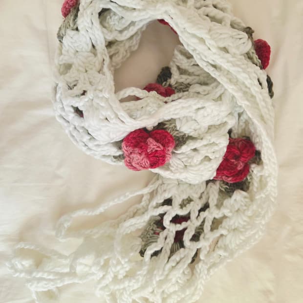 Japanese Vintage Rose knitting muffler