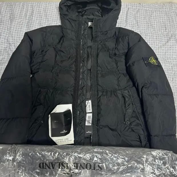 [L]스톤아일랜드 18FW 크링클랩스 패딩 후드버전