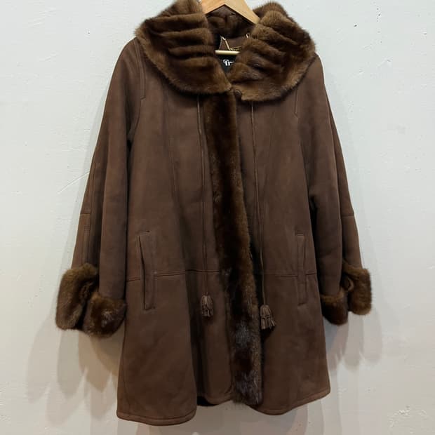 Fradong 양가죽 밍크 트리밍 무스탕 코트 우먼즈