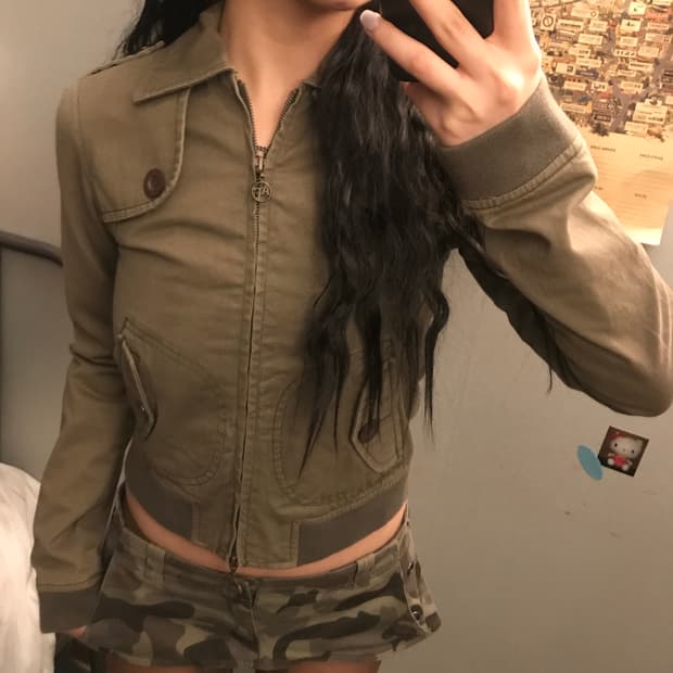 Abercrombie 아베크롬비 투웨이 하이넥 카키 자켓