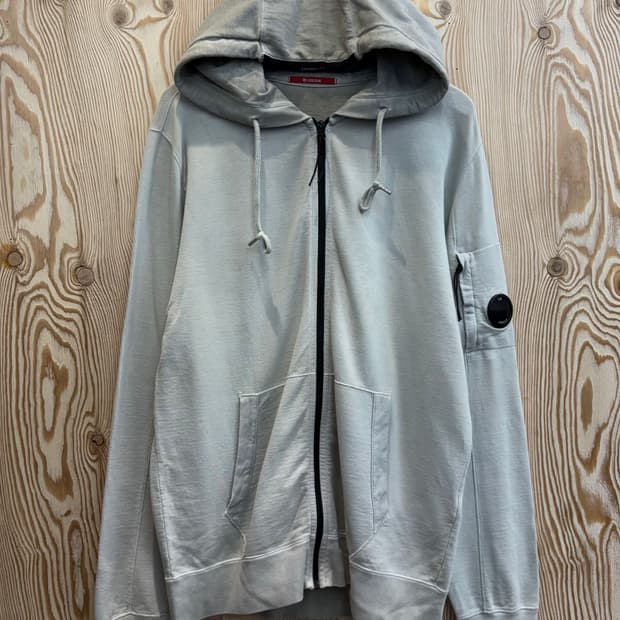 CP company re-colour 렌즈 후드집업