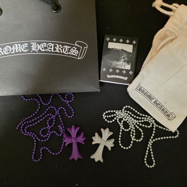 크롬하츠 실리크롬 일괄 퍼플/그레이 팔아요(실리콘)