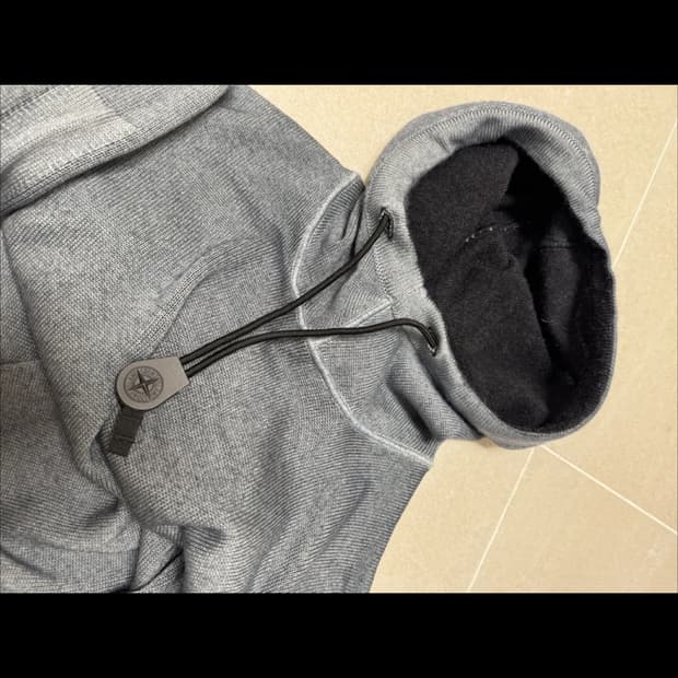 스톤아일랜드 니트후드 XL