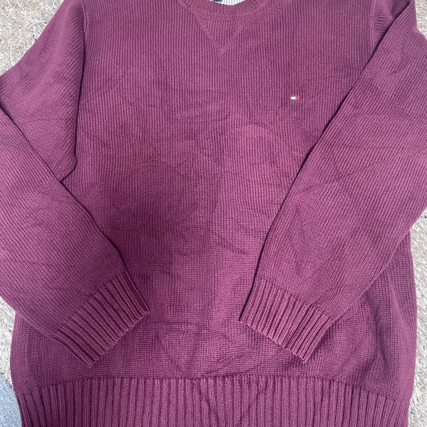 타미힐피거 버건디 니트 105