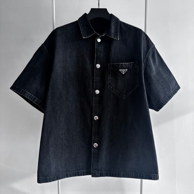 프라다 블랙 데님 반팔 셔츠 자켓 / 2XL