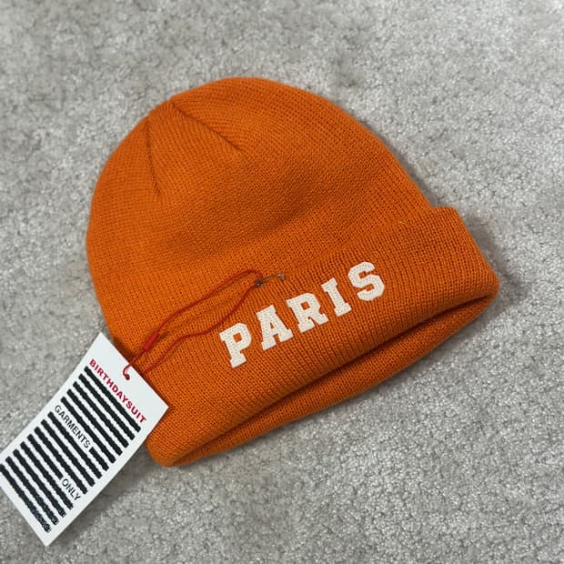 벌스데이수트 오렌지 비니