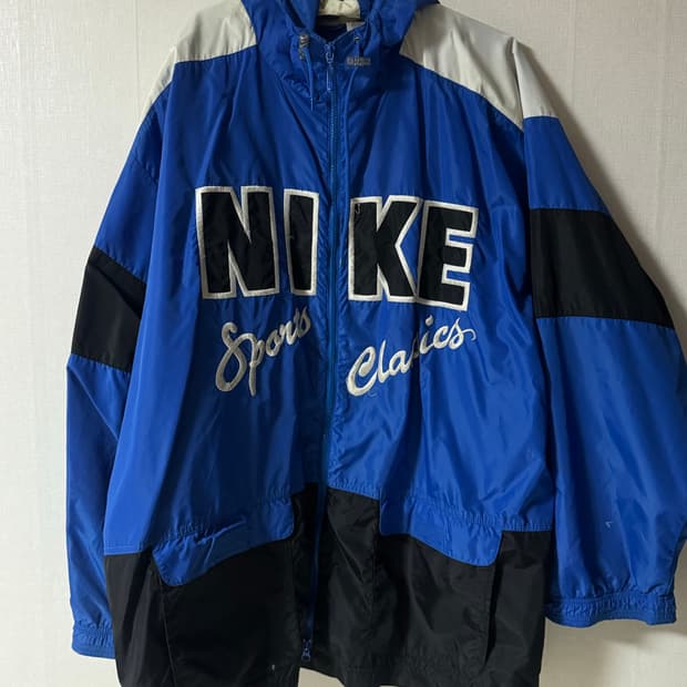 나이키 올드스쿨 바람막이