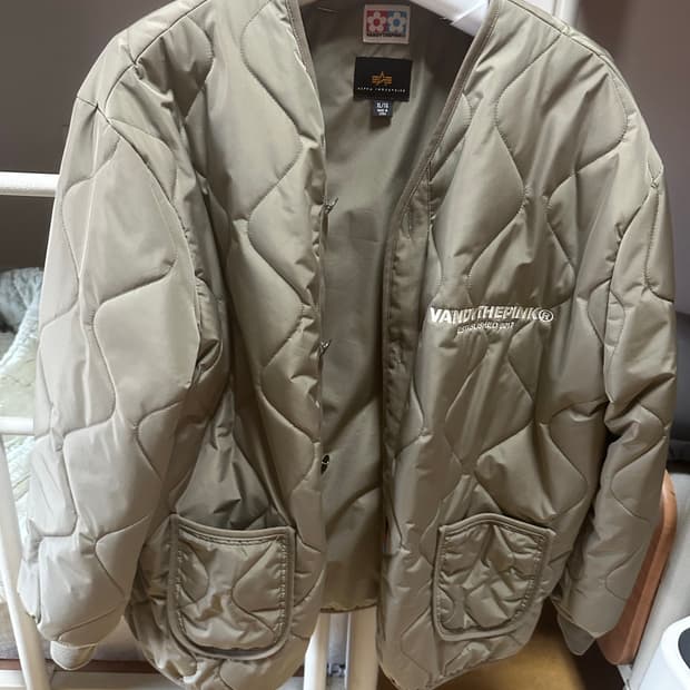 반디더핑크x알파인더스트리 라이너 자켓