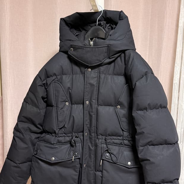 유니폼 브릿지 쉘터 패딩 M