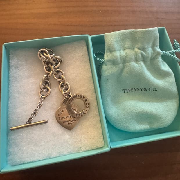 티파니앤코 리턴투 티파니 하트 태그 토글 브레이슬릿