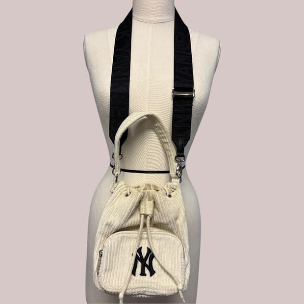 MLB 코듀로이버킷백