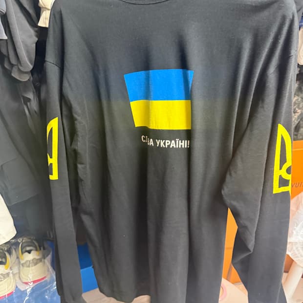 발렌시아가 우크라이나 롱슬리브