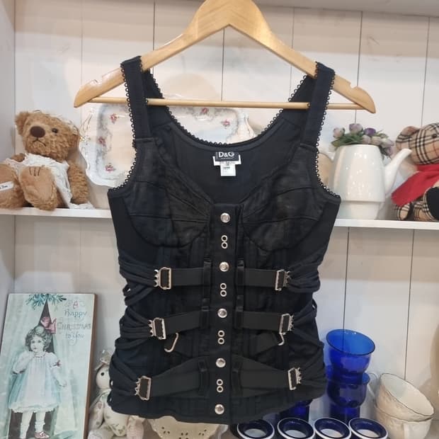 D&G 돌체앤가바나 메이드인이탈리 코르셋 버클탑 (정품)