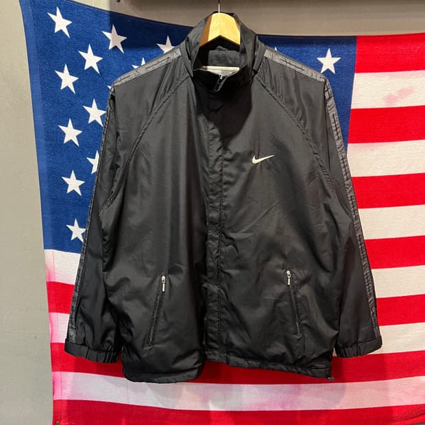 나이키 사이드라인 바람막이
