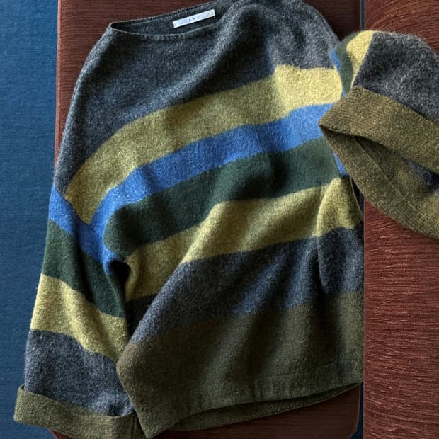 High gauge soft wool wide knit TOP