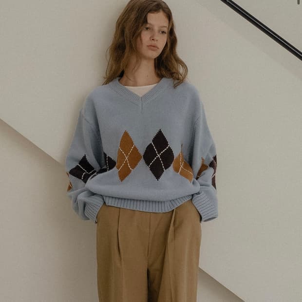 틸아이다이 아가일니트