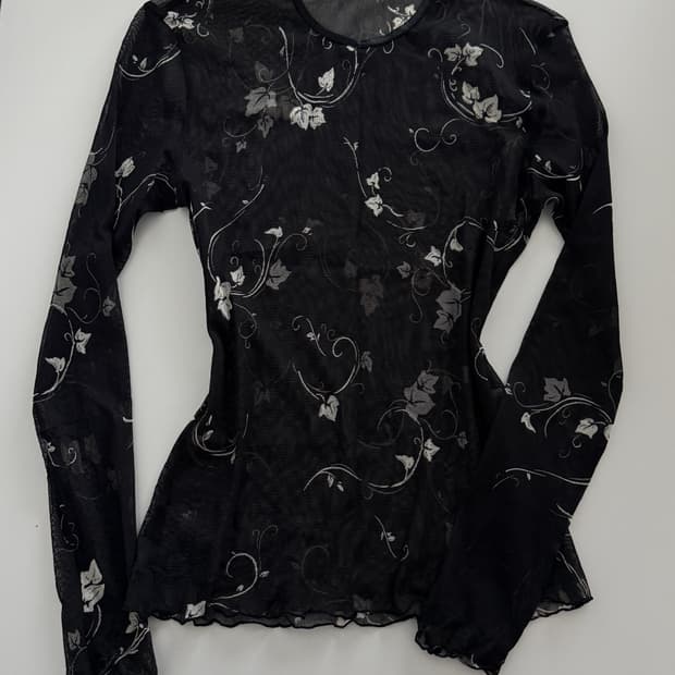 파우닝 빈티지 아카이브 오리엔탈 페어리 매쉬 프린팅 탑 큐빈 오공이