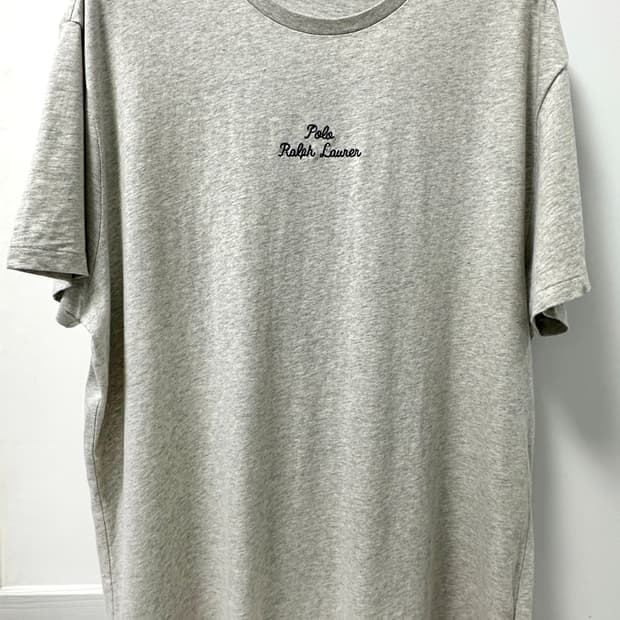 클래식핏 로고 저지 티셔츠 그레이